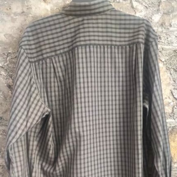 Haggar Button Down - Picture 2 of 6